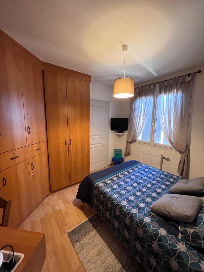 La Chambre Des Amis Parthenay Exterior photo